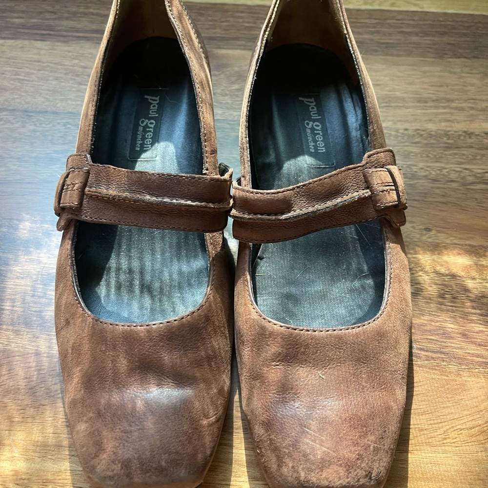 Paul Green Brown Leather Flats with Distressed Finish